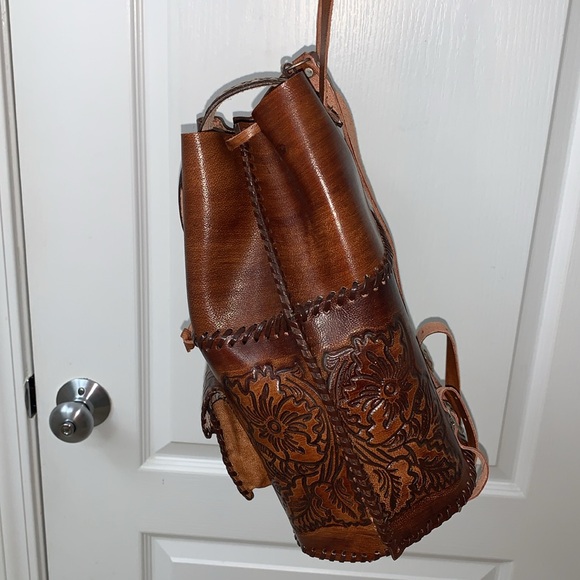Handmade Genuine Leather Backpack - Picture 6 of 17